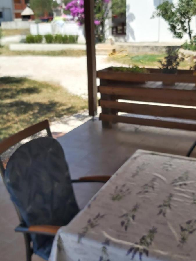 Apartment Niko Вир Екстериор снимка