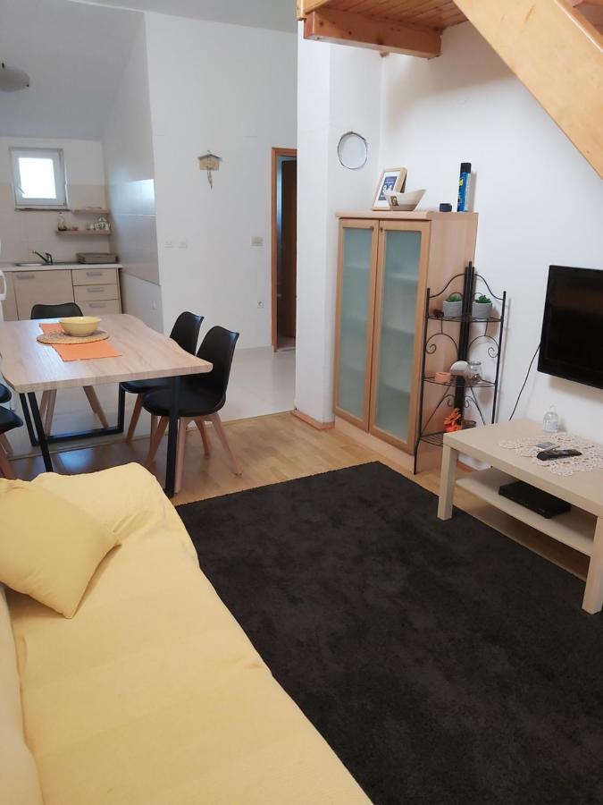 Apartment Niko Вир Екстериор снимка